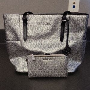 Michael Kors Silver/black Tote Bag and Wallet Set
